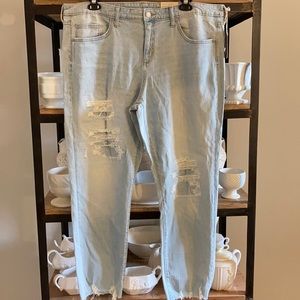 🔥🔥PLUS SIZE DESTROYED JEANS🔥🔥